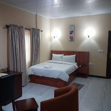 Providence Hotel Abeokuta Kültér fotó